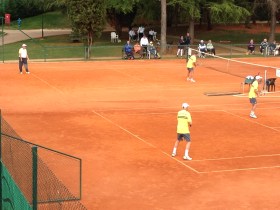 Alan & Terry in action with the 80 mens next court